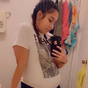 Meet your Posher, Yisel